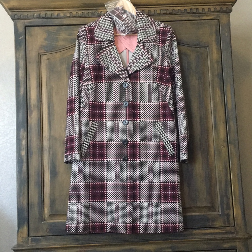 NWOT CAbi Sovereign Coat